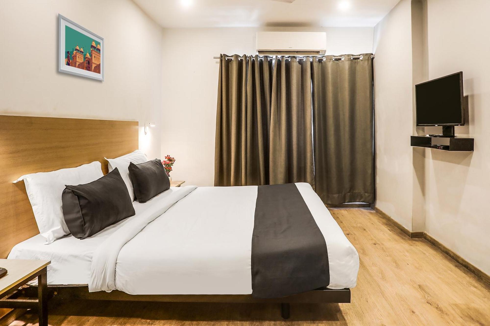 Townhouse Rajdhani Residency Sururnagar Exterior foto
